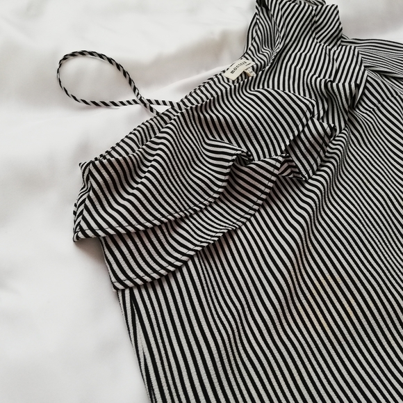 COPY - Chiffon Blouse - Picture 5 of 7